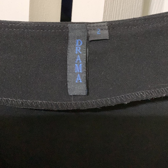 Black knit Cute ruffled wrap skirt w side zipper sz2 - Picture 5 of 6